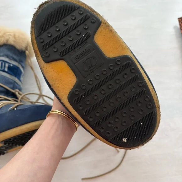 MOON BOOTS • Women's denim Blue Winter Boots size 9/39 - Picture 4 of 8